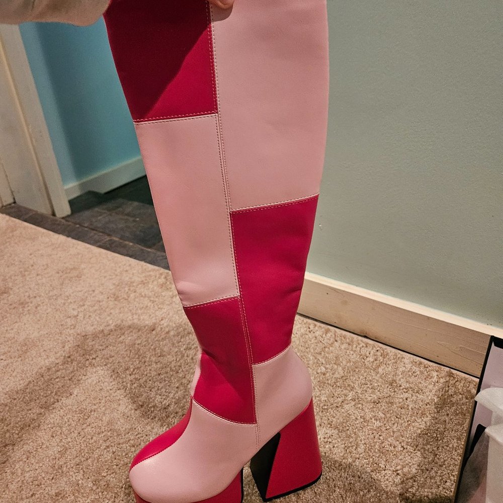 LAMODA GEMINI PLATFORM KNEE HIGH BOOTS, SIZE 6
